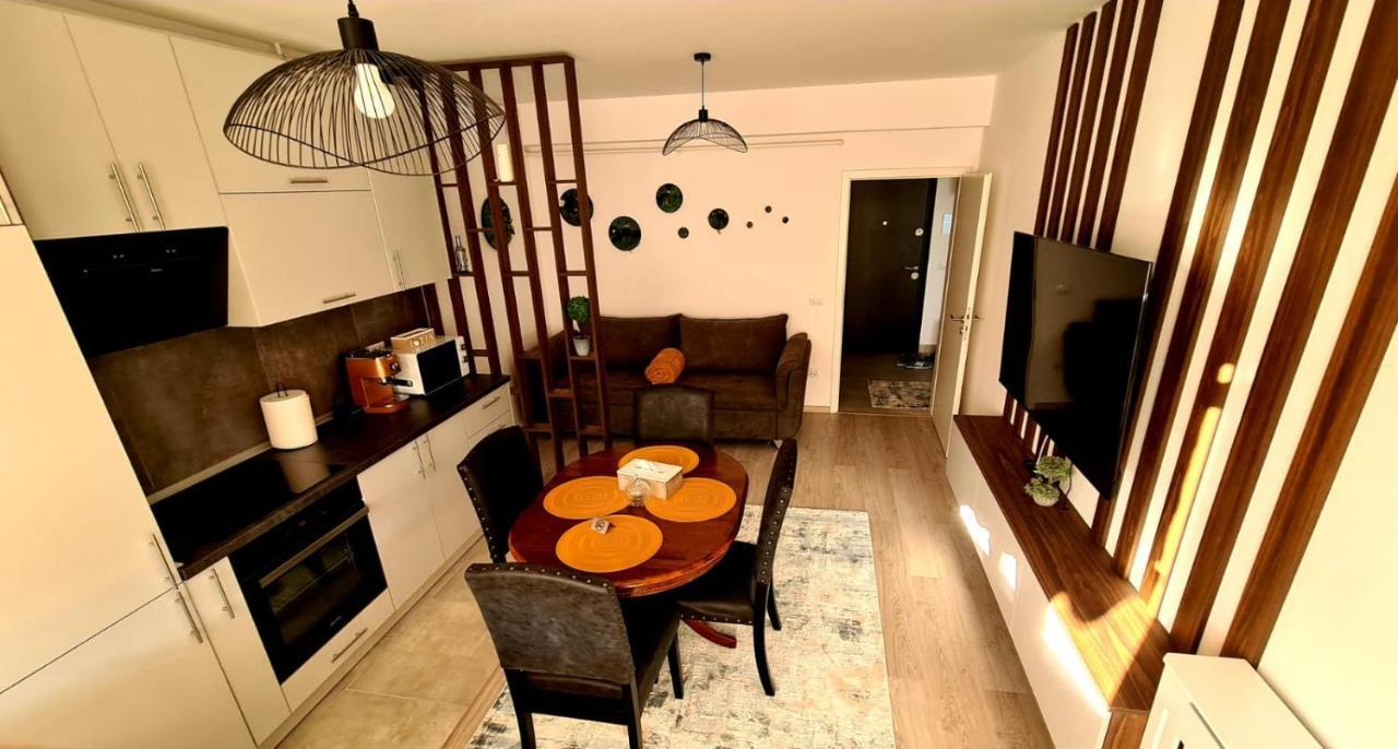 Cozy Studio Apartamento Braşov Exterior foto
